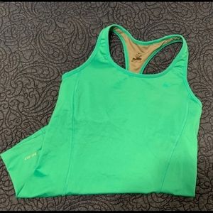 Nike workout top